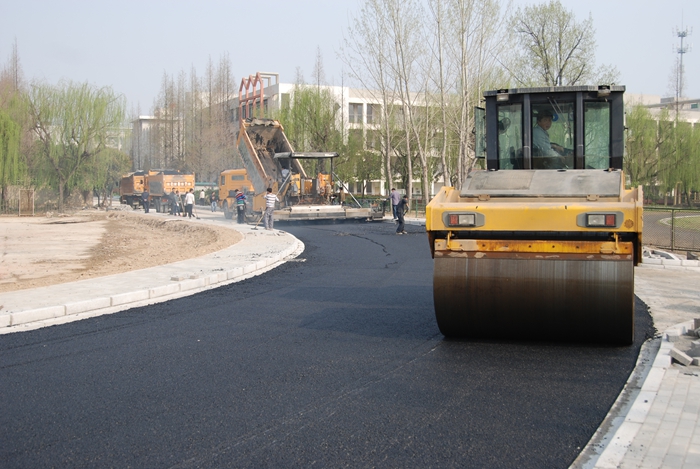 道路施工現場